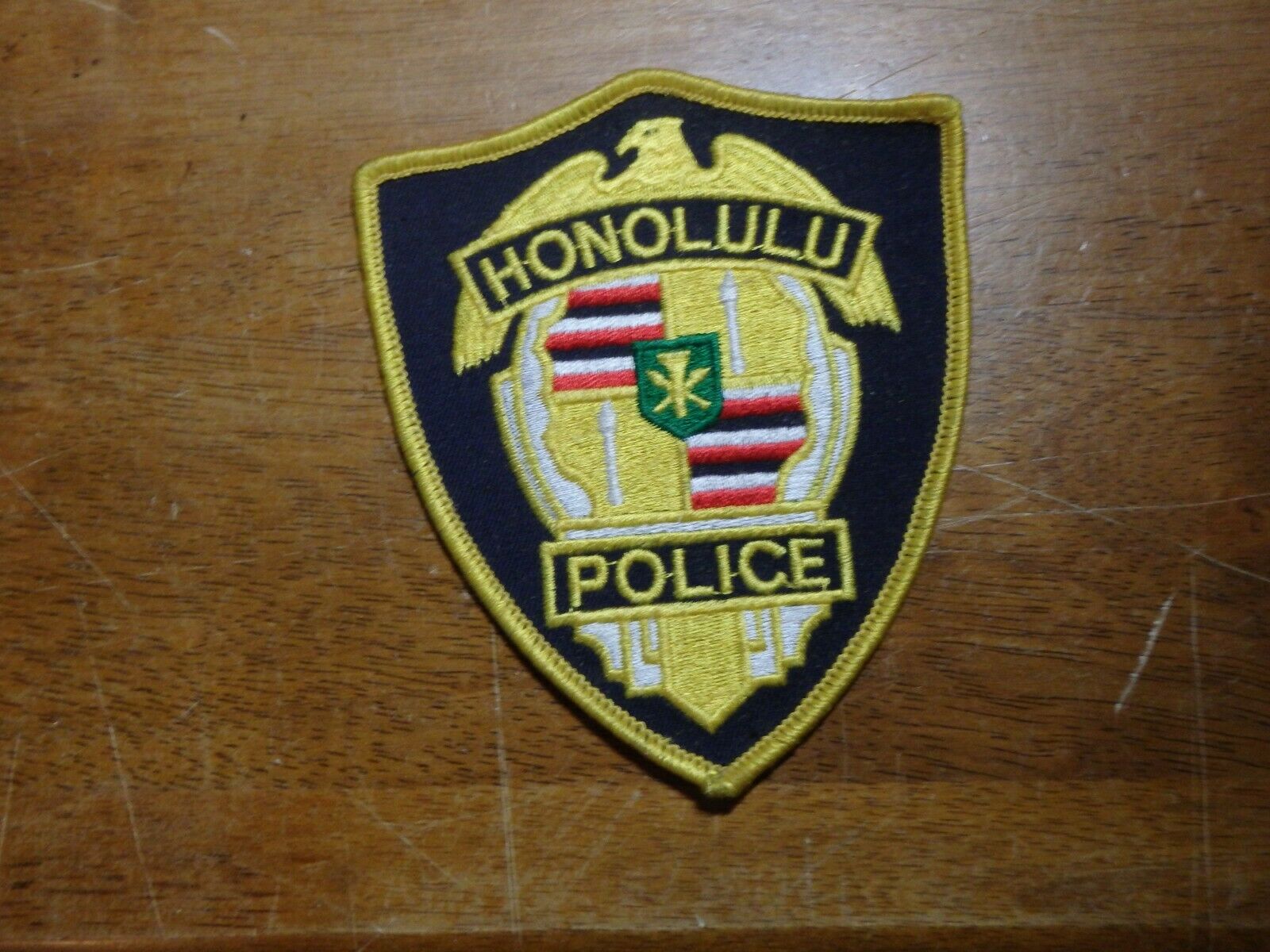 Honoluu Hawaii Police   Department Obsolete Patch Bx Ss#5